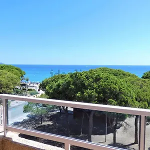 https://apartment-direkt-am-strand.catalonia-hotels.com