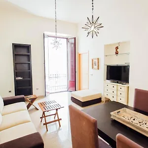  Appartement Bright And Central- 2bd 1bth- Malhara