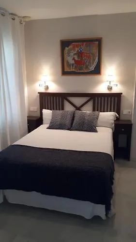 Apartamentos Suites Santa Cruz Sevilha 0*,  Espanha